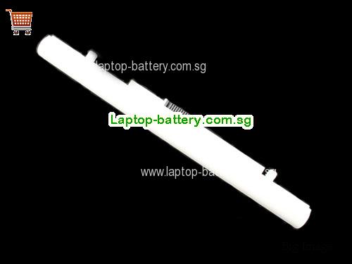 TOSHIBA PA5212U-1BRS Battery 2900mAh 14.8V White Li-ion