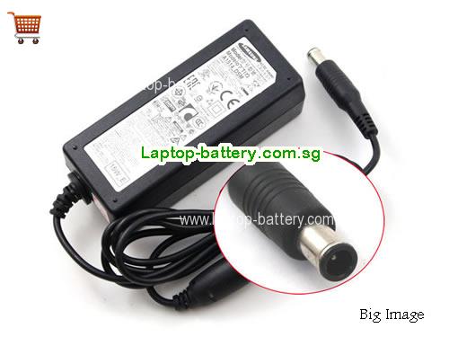 SAMSUNG 14V 1.072A Laptop AC Adapter