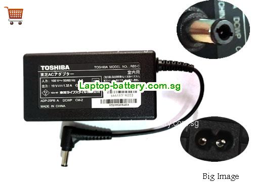 TOSHIBA 19V 1.32A Laptop AC Adapter