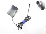 SAMSUNG 19V 2.53A ac adapter
